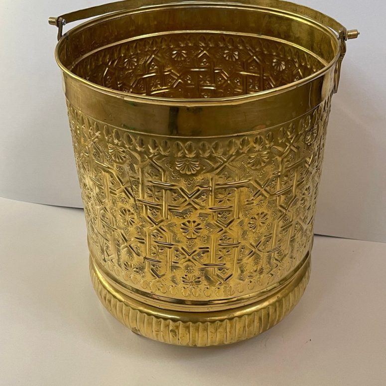 Exquisite Engraved Brass Seal for Oriental Hammam and Bathroom