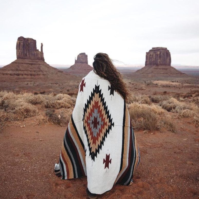 NATIVE AMERICAN STYLE RUG | Navajo rug | Mexican blanket | ethnic rug | Yoga mat | Beach blanket | Picnic blanket |