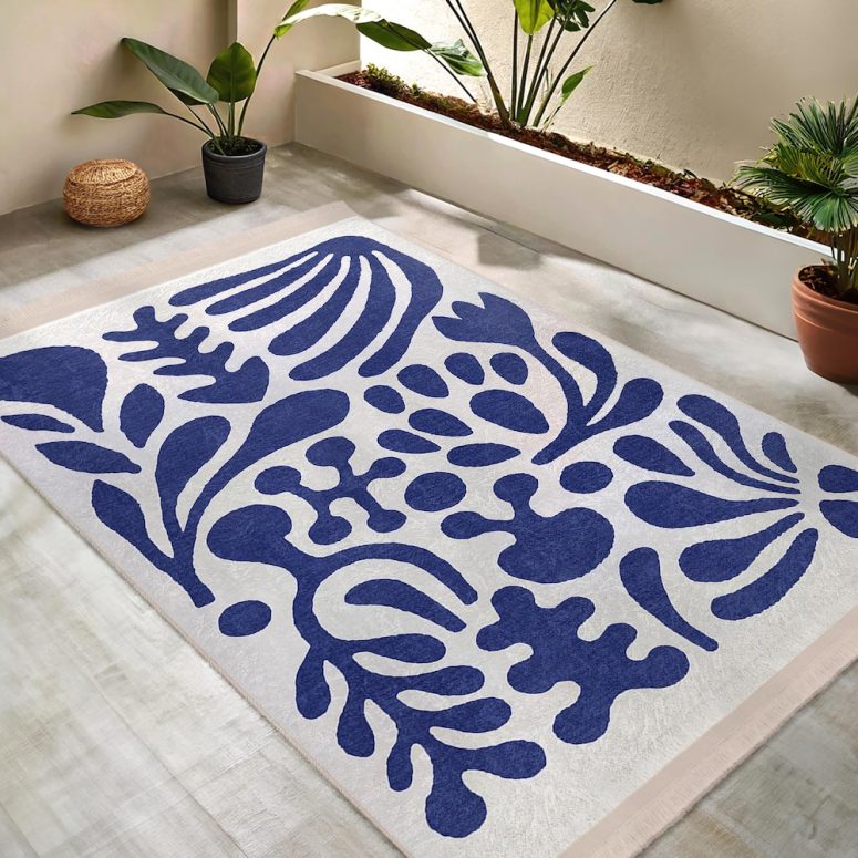 Abstract Blue Accent Rug - Bold Leaf Silhouette Carpet - Modern Artistic Area Mat - Nature Inspired Decor Square Rug-Machine Washable Runner