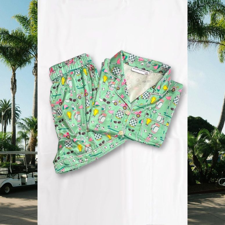 Trendy Golf Print Pajamas, Sporty Sleepwear for Women, Golf Inspired Pajamas, Perfect Gift Idea for golf lovers, Sporty & Stylish Sleepwear