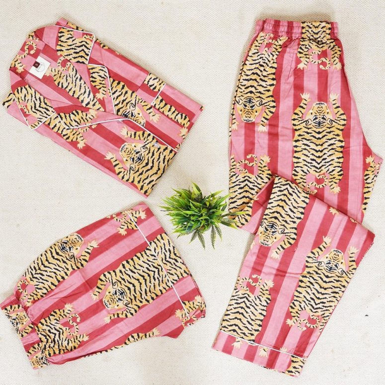 Indian PJ Set, 100% Cotton Tiger Print Pajama Set, Women's Pajamas Set Night Wear, Bridesmaid Pajama Set, Cotton Pants Shirt 4 Pcs Sets
