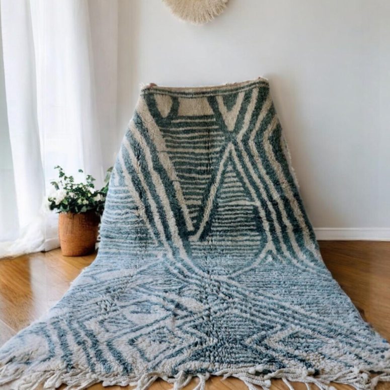 Green Zigzag Beni Ourain Rug - Handmade Moroccan Wool Carpet - Wavy Line Berber Rug for Playful Boho & Modern Interiors - Beni ourain wool