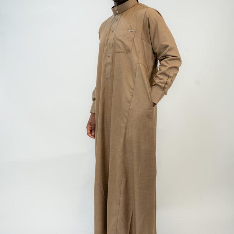 Elegant Egyptian Men's Thobe – Premium Quality & Comfort